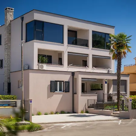 In The Very Heart Of - 50m To The 波雷奇