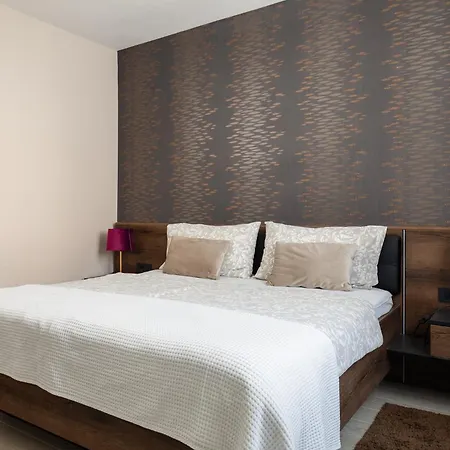 Apartamento In The Very Heart Of - 50m To The Poreč